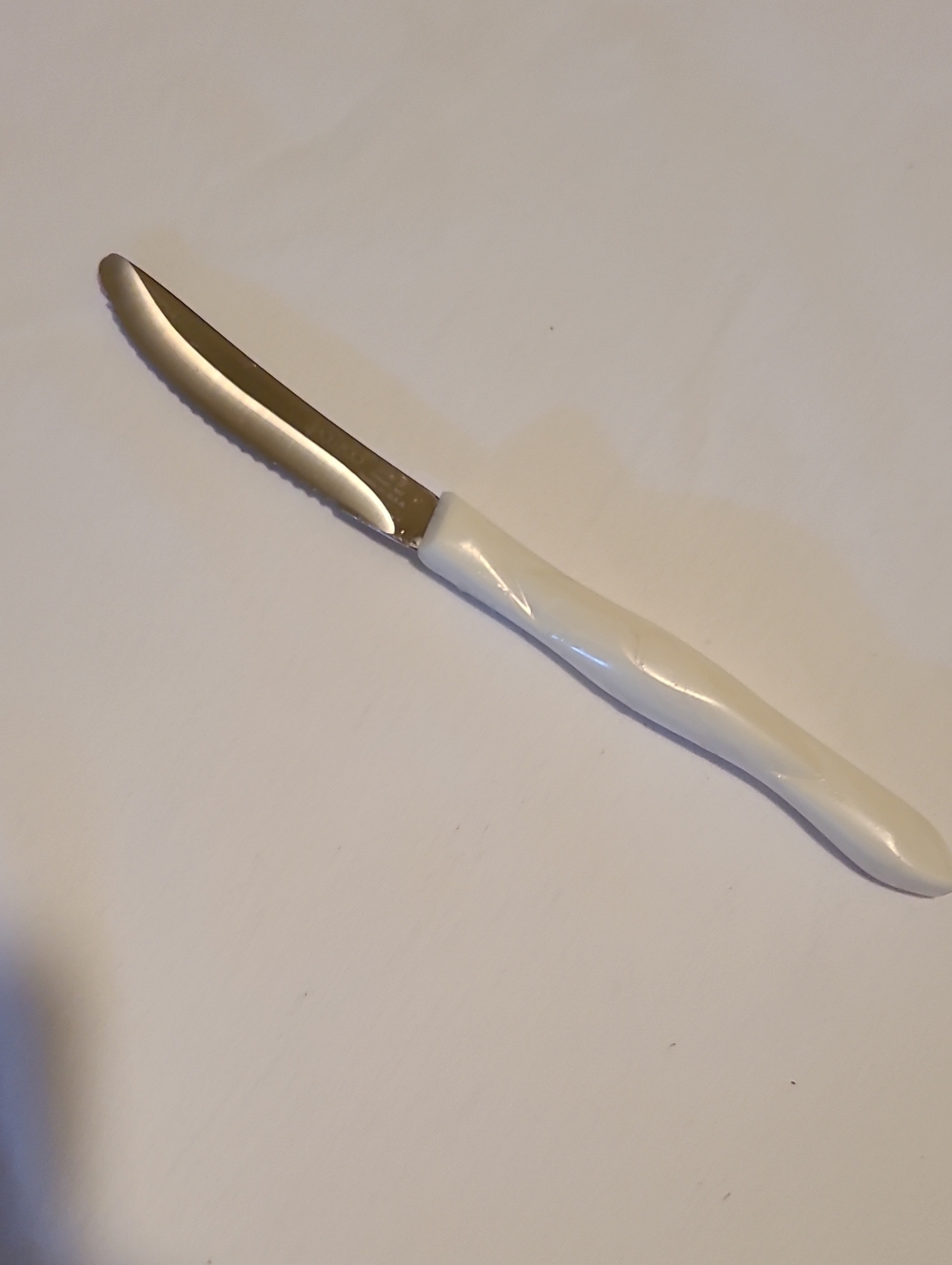 Cutco Table Steak Knife Pearl Handle Serrated Edge 1759 JF Made In USA